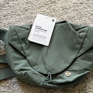 lululemon athletica Olive Crossbody Bag